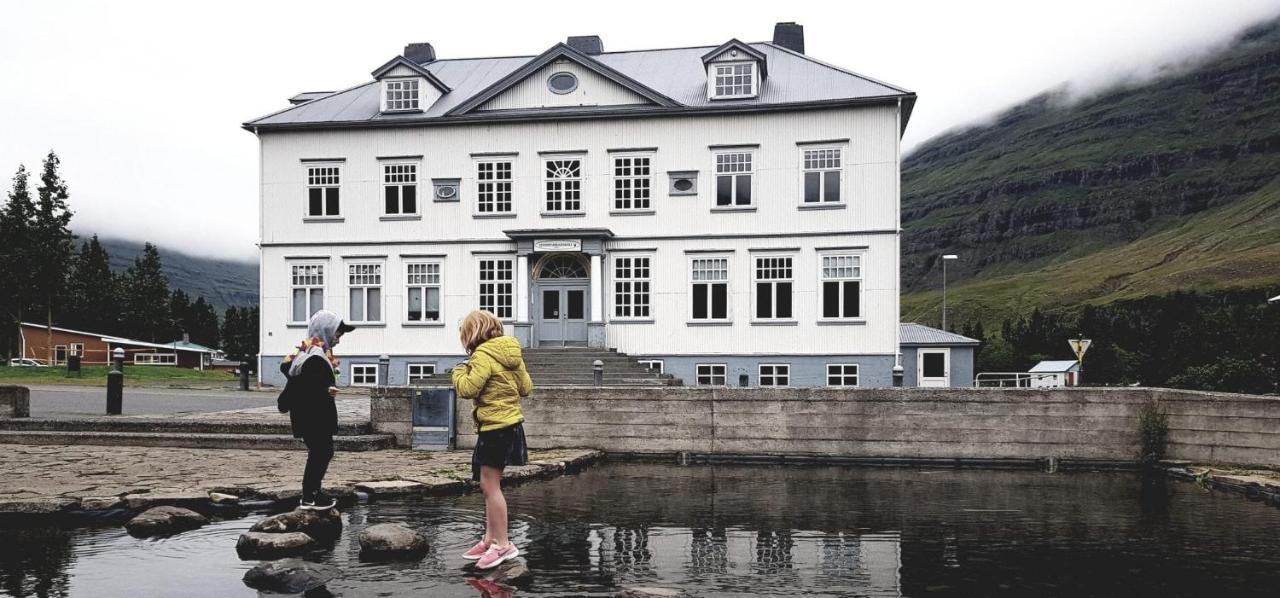 Hafaldan Hi Hostel - Harbour Building Seydisfjordur Eksteriør bilde